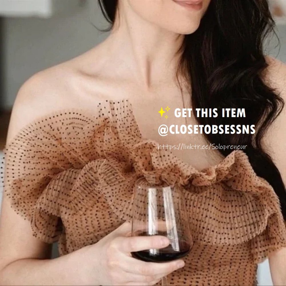 LAST ONE!!! BLOGGER FAVE!!! ZARA Ruffled Crop Top* - Picture 16 of 16
